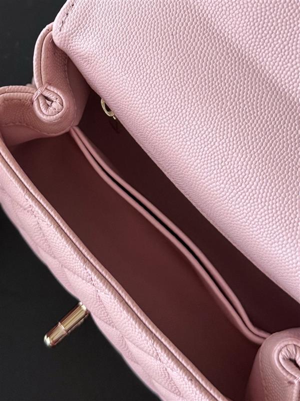 2026131222438527 700